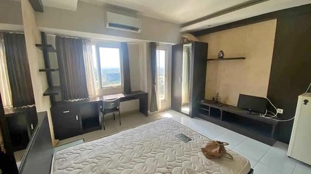 Jual Apartemen Universitas Ciputra Tower Berkeley View Pool