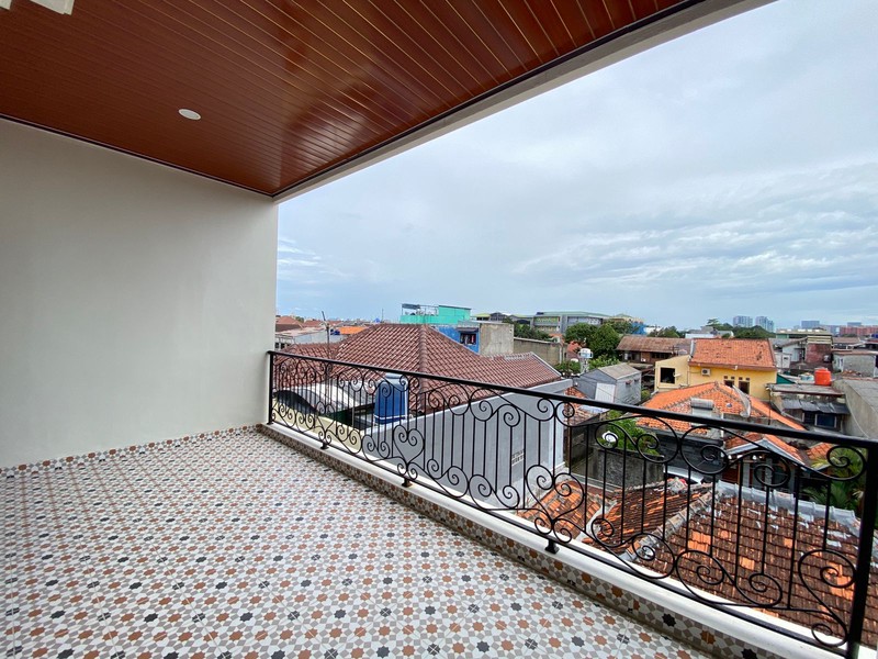 Cipete H Nawi Brand New American Classic Dekat MRT Bebas Banjir