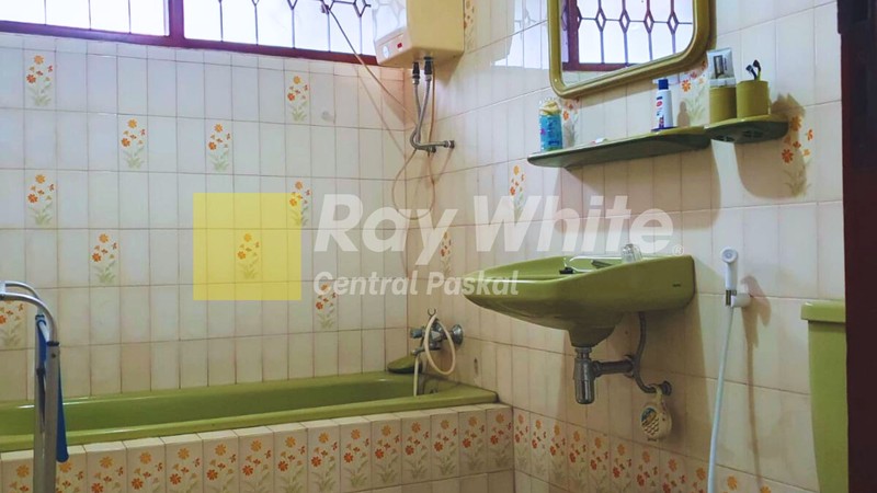 Rumah Tinggal Bagus dan Asri di Tubagus Ismail Bandung