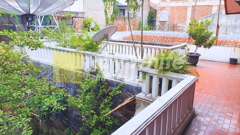 Rumah Tinggal Bagus dan Asri di Tubagus Ismail Bandung