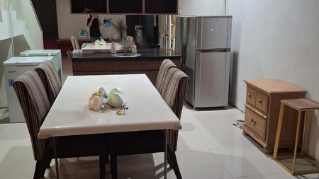 Disewakan Rumah Wisata Bukit Mas Surabaya Full Furnish tinggal masuk aja