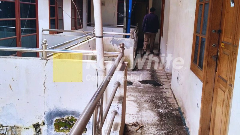 Rumah dan Kost 2 Lantai di Tubagus Ismail Bandung