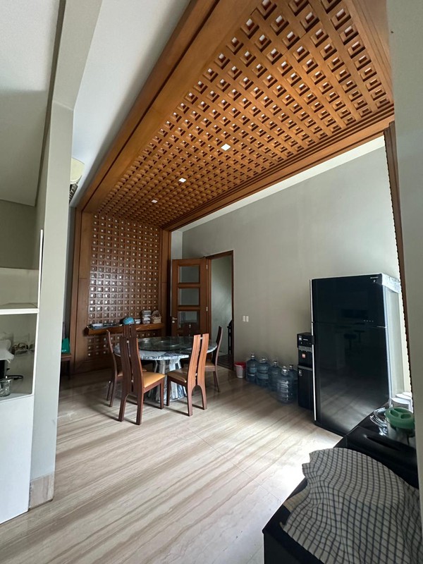 Rumah Bagus Di Metro Kencana Pondok Indah Jakarta Selatan