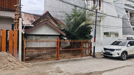 Rumah Tua hitung tanah dijual dibawah NJOP, Puspa Gading, Kelapa Gading