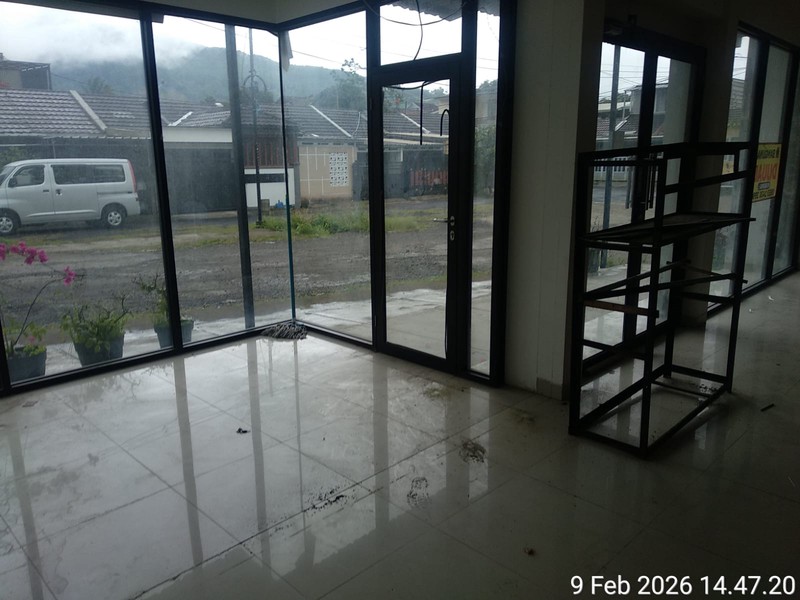 Rumah Toko dan Gudang di Lokasi Strategis Sumedang