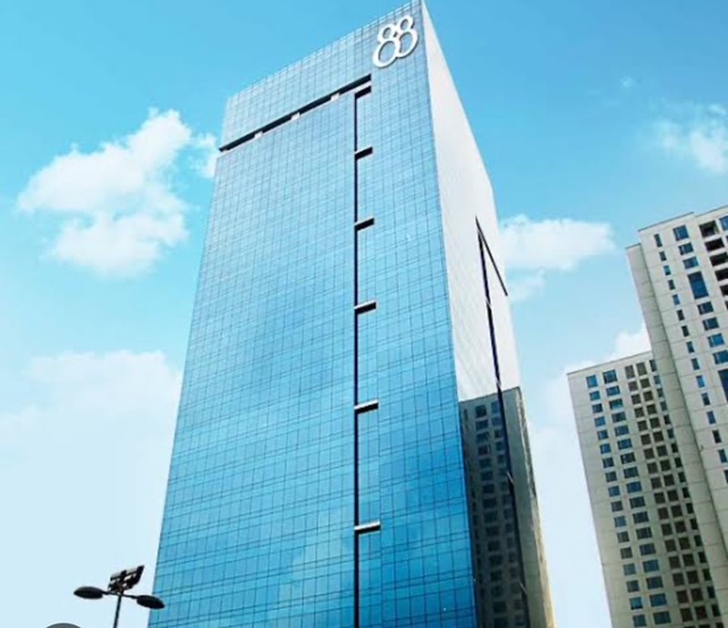 Office Unit lantai tinggi 119sqm