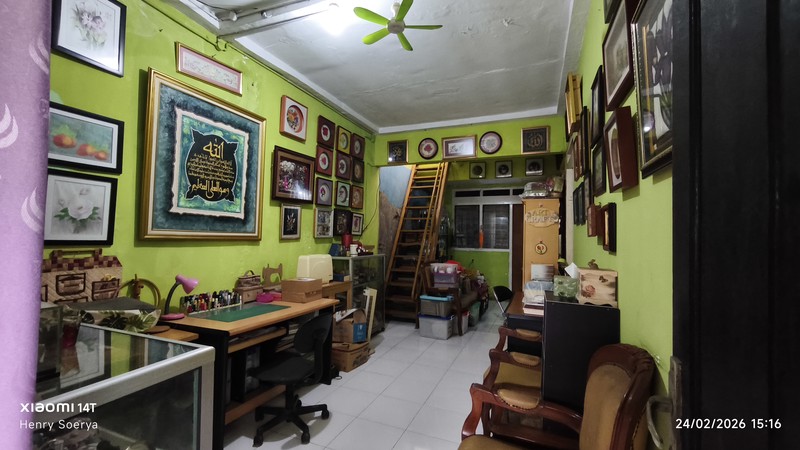 2029. Dijual Rumah di Ketintang Selatan, Permai Surabaya