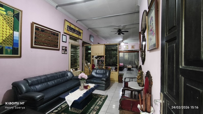 2029. Dijual Rumah di Ketintang Selatan, Permai Surabaya