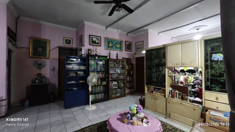 2029. Dijual Rumah di Ketintang Selatan, Permai Surabaya