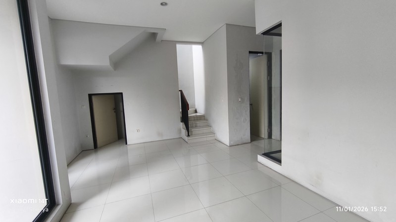 2028. Dijual Rumah di Cluster Ruby Delima Utara PokCan Waru Sidoarjo 