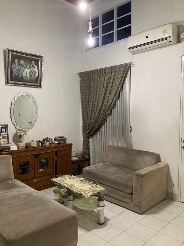 Rumah Renovasi Rapih Cluster Santiago Delatinos 