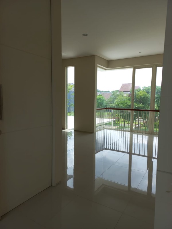 Murah Luas 9X16 Dijual Rumah Taman Puspa Raya Citraland Surabaya Barat - Modern 2 Lantai Dekat Pasar Modern, Komersial North Junction, Taipei School , Universitas Ciputra