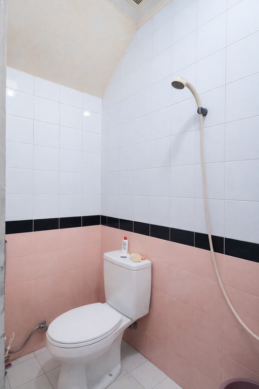 Rumah Gading Arcadia, Kelapa Gading. Bukan rumah baru. Butuh perapihan