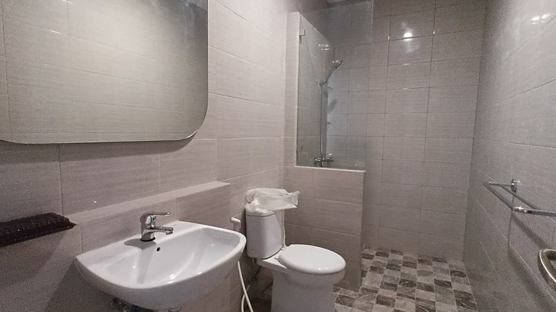 Disewakan Rumah 2 Lantai Brand New Semi Furnished di Tebet Barat, Jakarta Selatan