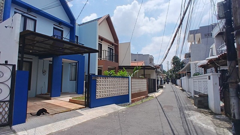 Disewakan Rumah 2 Lantai Brand New Semi Furnished di Tebet Barat, Jakarta Selatan