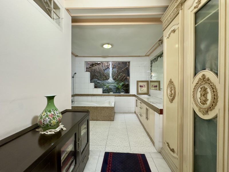 2037. Dijual Perumahan Karah Indah, Jambangan Surabaya Selatan 