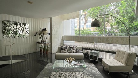 Disewakan Ruko Komersial Samping Plaza Indonesia, Strategis di Jalan Kebon Kacang Jakarta Pusat