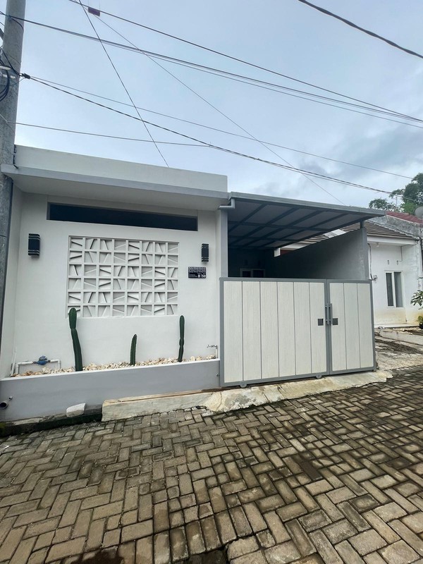 Rumah Full Renovasi Villa Allmera Dau Malang Siap Huni