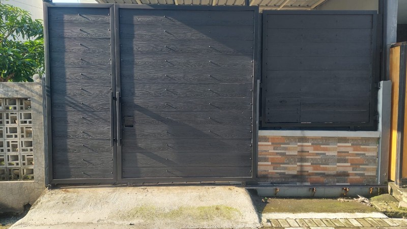 Rumah Graha Sukolilo Regency Surabaya Dekat Pakuwon City