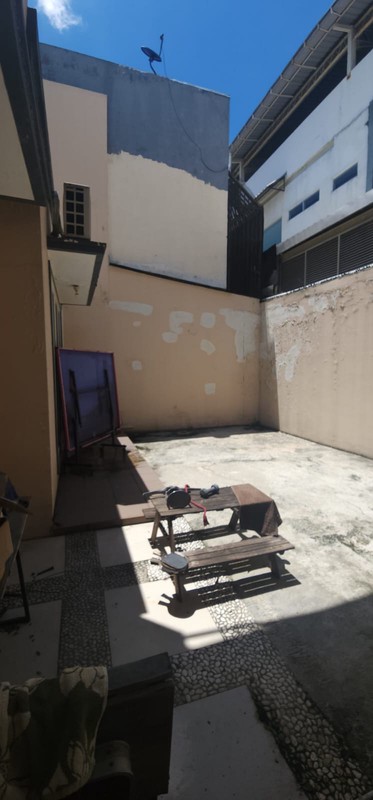 MURAH Disewakan Rumah Royal Residence Wiyung Surabaya Kondisi Kosongan Dekat Pakuwon Mall, Akses Tol Gunungsari