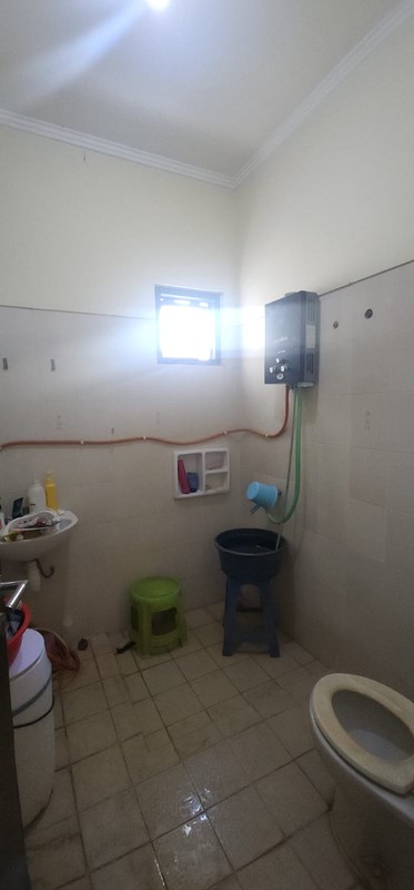 MURAH Disewakan Rumah Royal Residence Wiyung Surabaya Kondisi Kosongan Dekat Pakuwon Mall, Akses Tol Gunungsari