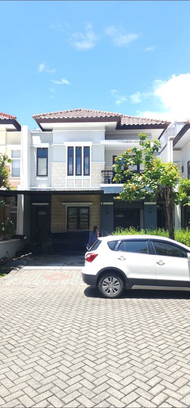 MURAH Disewakan Rumah Royal Residence Wiyung Surabaya Kondisi Kosongan Dekat Pakuwon Mall, Akses Tol Gunungsari