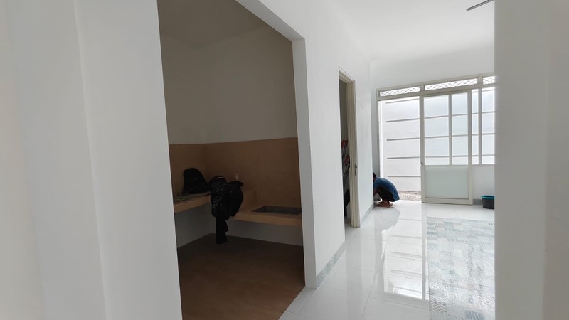 Rumah 2 Lantai Istana Mentari Sidoarjo Dekat Samsat