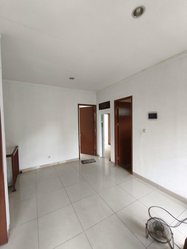 Rumah Bagus,dalam cluster di Graha Raya