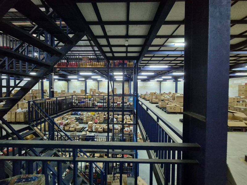 Gudang & Kantor Mewah di Sunter