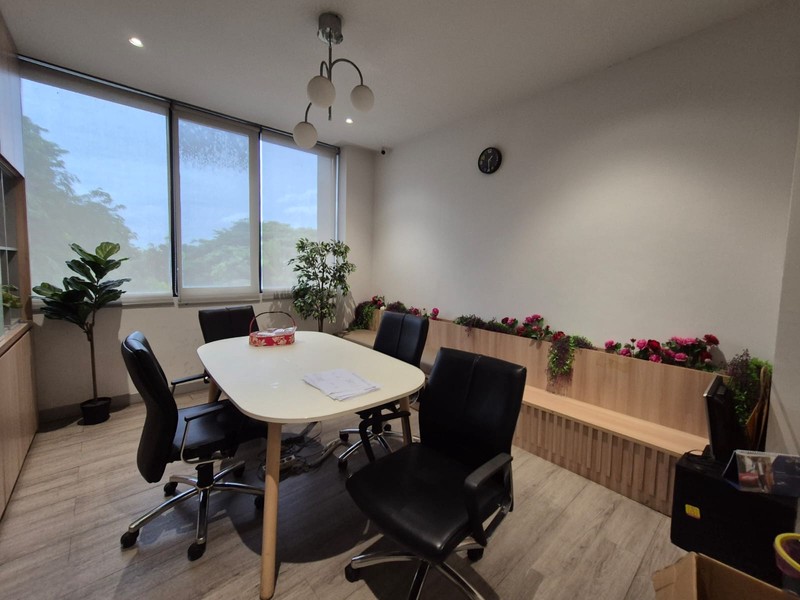 Gudang & Kantor Mewah di Sunter