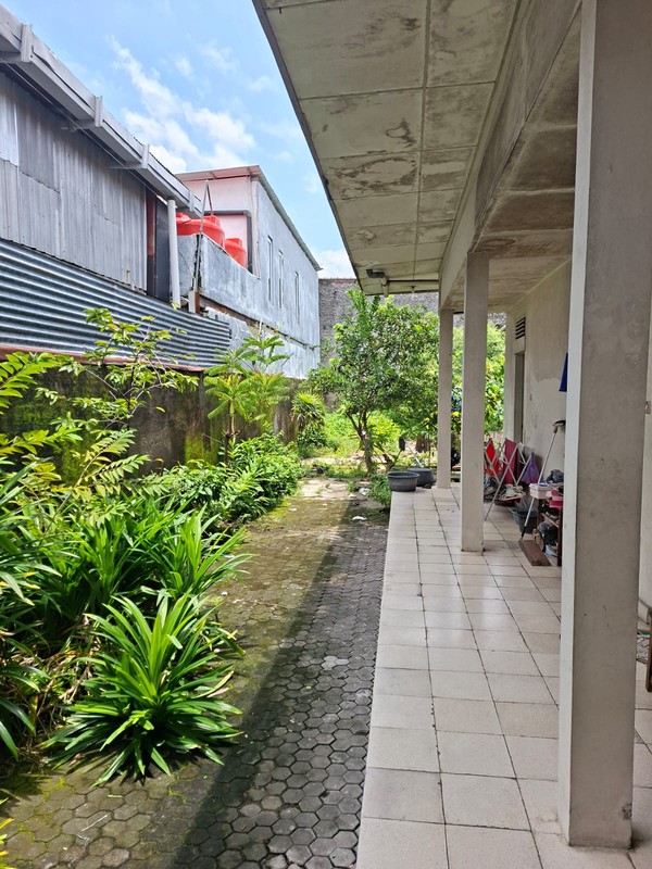 Rumah Megah dengan Lahan 1.320  Meter Persegi di Kawasan Taman Siswa, Mergangsan, Yogyakarta