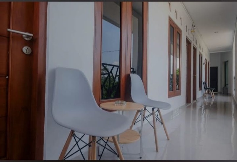 Investasi Menguntungkan Dijual Hotel Full Furnished di Lokasi Strategis Dekat Kampus & Mall, Maguwoharjo, Depok, Sleman  