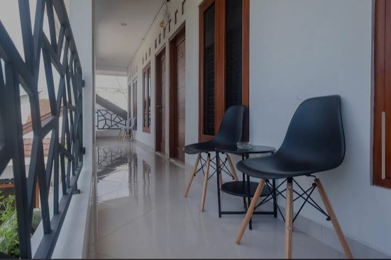 Investasi Menguntungkan Dijual Hotel Full Furnished di Lokasi Strategis Dekat Kampus & Mall, Maguwoharjo, Depok, Sleman  