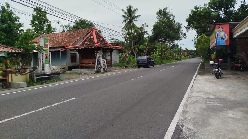 Tanah Pekarangan Strategis di Pinggir Jalan Raya Nanggulan - Dekso, Sangat Cocok untuk Usaha, Banjararum, Kalibawng, Kulon Progo