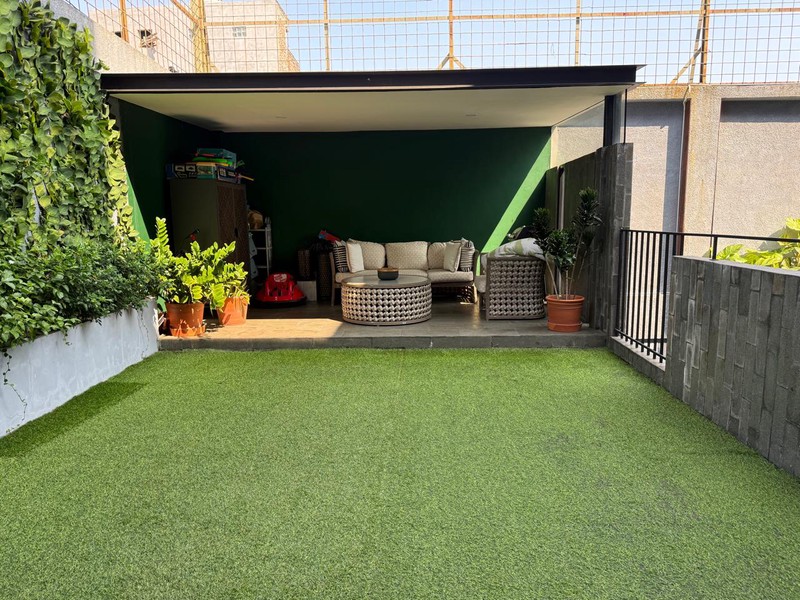 Rumah Bagus, Cantik Asri, dalam Cluster Exclusive di Kemang