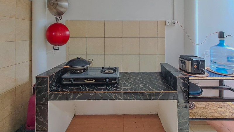 Rumah Mewah Elegan di Legenda Wisata Cibubur - Dekat Kota Wisata, Lingkungan Nyaman 