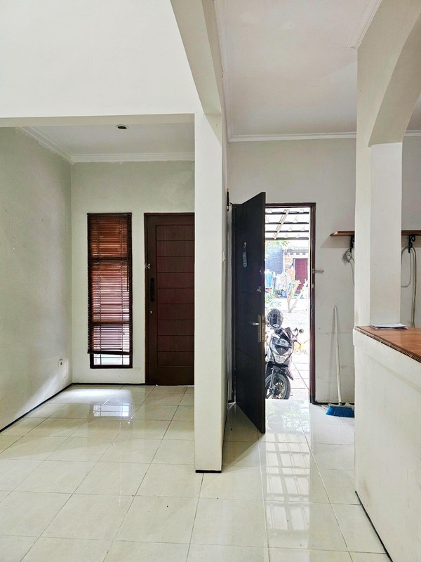 Rumah Hook Siap Huni di Adora Permata Bintaro Sektor 9