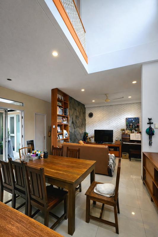 Rumah cantik 2 lantai di Permata Calista Bintaro Jaya