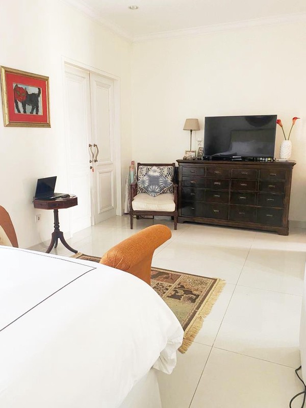 Rumah Bagus, Siap Huni, bebas Banjir di Jaksel