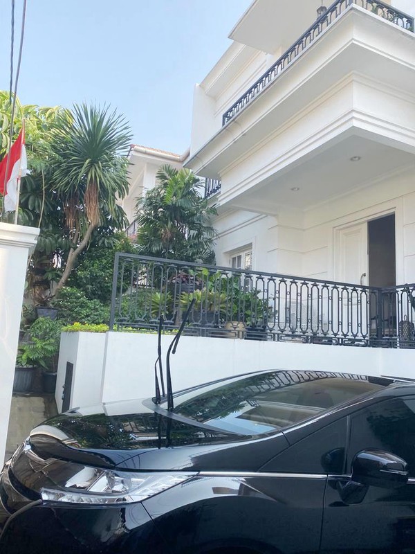 Rumah Bagus, Siap Huni, bebas Banjir di Jaksel