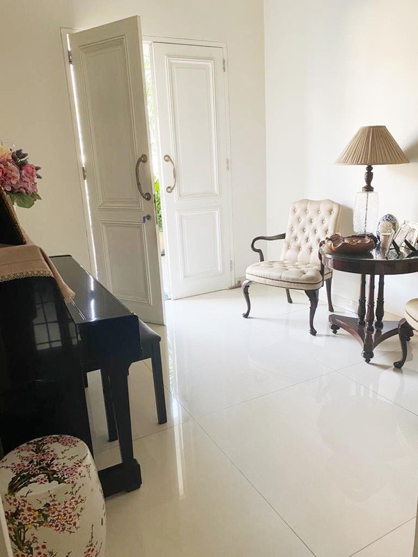 Rumah Bagus, Siap Huni, bebas Banjir di Jaksel