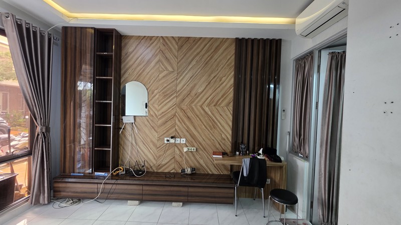 Dijual Rumah Furnished di Malibu Village, Gading Serpong