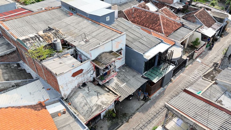 DIJUAL RUMAH KOS AKTIF SEMAMPIR SELATAN