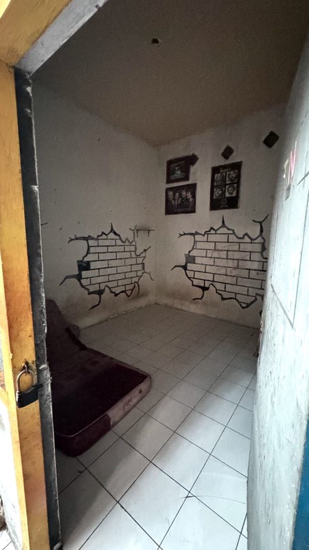 DIJUAL RUMAH KOS AKTIF SEMAMPIR SELATAN