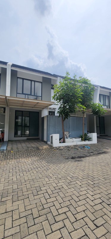 Dijual Rumah Royal Residence Serenade Wiyung Surabaya - Hunian Modern 2 Kamar Tidur Dekat Pakuwon Mall, Citraland, Sma Petra 1