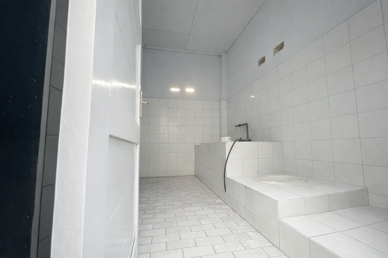 Dijual Rumah di Tanah Luas 1.000 m² - Jl. Brawijaya Peterongan