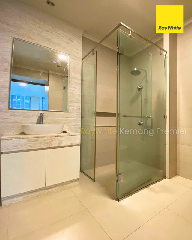 Residence 8 Senopati 1BR 95m² Fully Furnished - Lokasi Premium Dekat SCBD