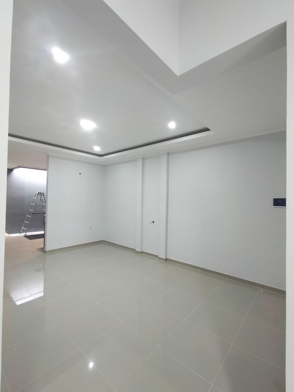 Griyaloka, dekat Pasar Modern BSD Baru selesai renovasi Gress