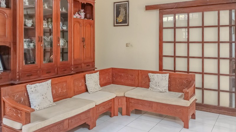 Rumah klasik di Cirendeu, Lebak Bulus dekat Ciputat, Pondok Indah