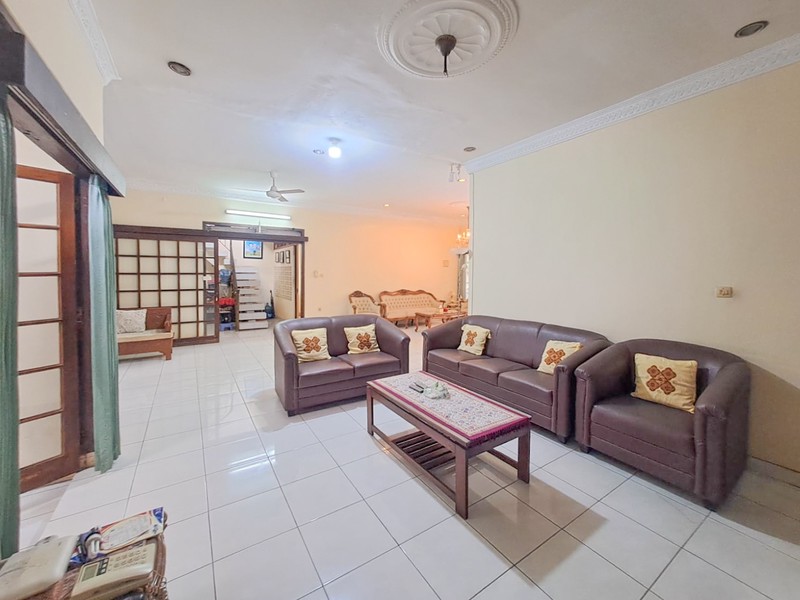 Rumah klasik di Cirendeu, Lebak Bulus dekat Ciputat, Pondok Indah